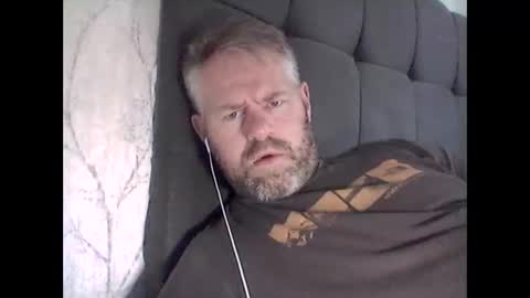 81jonnyx online show from 10.28.25