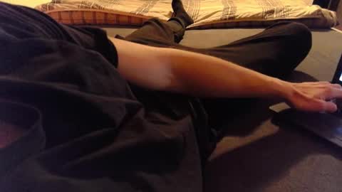 Snapshot of 87johnny chatting on 12.24.24 87johnny online show from 12.24.24