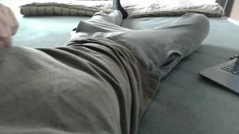 Snapshot of 87johnny chatting on 01.01.25 87johnny online show from 01.01.25