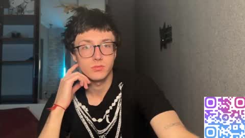 Phillip online show from 11.24.25