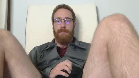 8InchesAndSomeHoles online show from 05.05.26