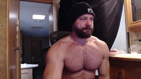 9 fat inches online show from 01.30.25