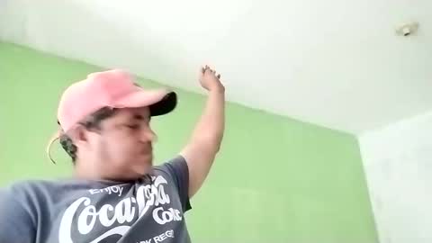 Snapshot of 9vinhocamshow chatting on 01.15.25 9vinhocamshow online show from 01.15.25