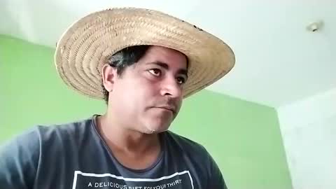 Snapshot of 9vinhocamshow chatting on 01.18.25 9vinhocamshow online show from 01.18.25