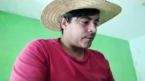 Snapshot of 9vinhocamshow chatting on 01.24.25 9vinhocamshow online show from 01.24.25