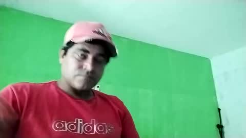 Snapshot of 9vinhocamshow chatting on 01.27.25 9vinhocamshow online show from 01.27.25