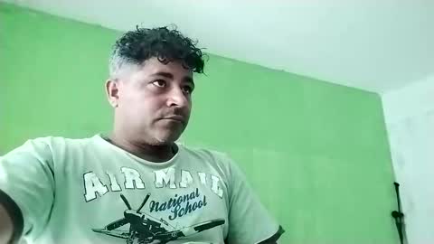 Snapshot of 9vinhocamshow chatting on 01.29.25 9vinhocamshow online show from 01.29.25