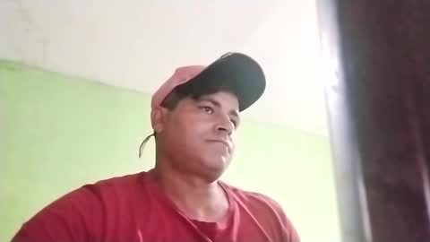 Snapshot of 9vinhocamshow chatting on 02.05.25 9vinhocamshow online show from 02.05.25