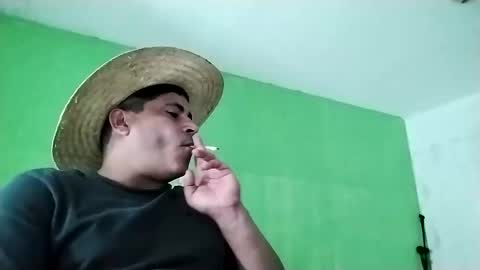 Snapshot of 9vinhocamshow chatting on 02.09.25 9vinhocamshow online show from 02.09.25