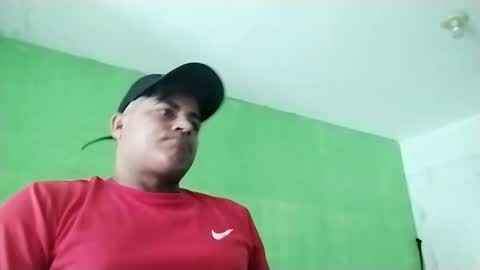 Snapshot of 9vinhocamshow chatting on 02.24.25 9vinhocamshow online show from 02.24.25