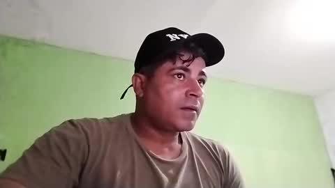 Snapshot of 9vinhocamshow chatting on 03.03.25 9vinhocamshow online show from 03.03.25