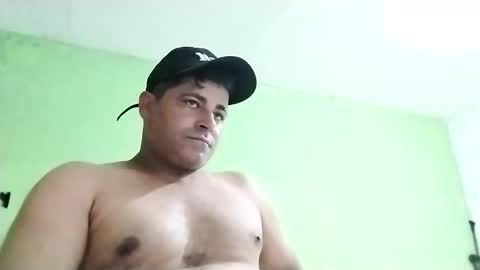 Snapshot of 9vinhocamshow chatting on 03.07.25 9vinhocamshow online show from 03.07.25