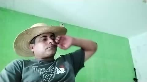 Snapshot of 9vinhocamshow chatting on 03.09.25 9vinhocamshow online show from 03.09.25