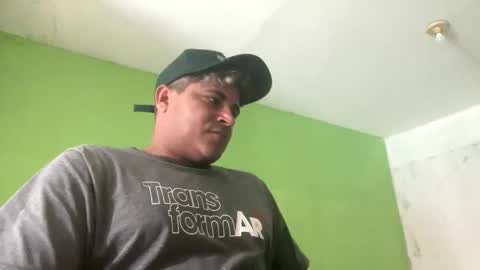 Snapshot of 9vinhocamshow chatting on 09.17.25 9vinhocamshow online show from 09.17.25