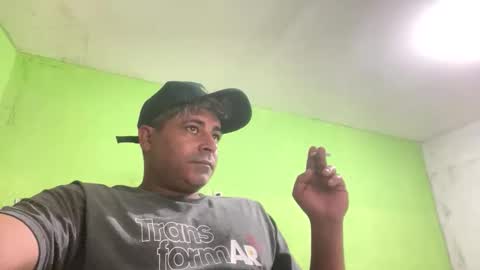 Snapshot of 9vinhocamshow chatting on 09.18.25 9vinhocamshow online show from 09.18.25