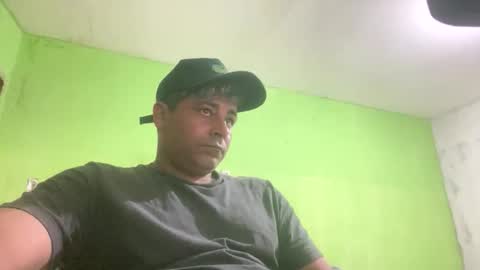 Snapshot of 9vinhocamshow chatting on 09.29.25 9vinhocamshow online show from 09.29.25