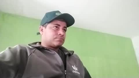 Snapshot of 9vinhocamshow chatting on 09.29.25 9vinhocamshow online show from 09.29.25