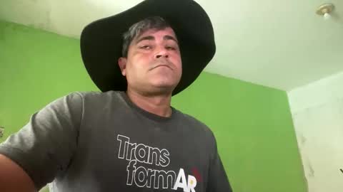 Snapshot of 9vinhocamshow chatting on 09.30.25 9vinhocamshow online show from 09.30.25