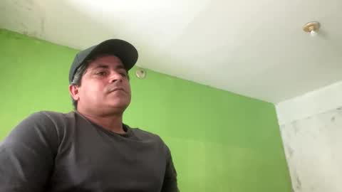 Snapshot of 9vinhocamshow chatting on 11.11.25 9vinhocamshow online show from 11.11.25