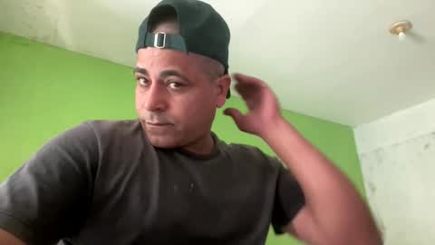 Snapshot of 9vinhocamshow chatting on 12.03.25 9vinhocamshow online show from 12.03.25