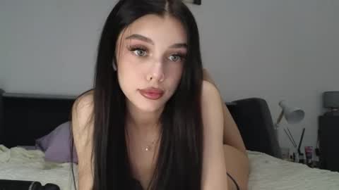 KARINA online show from 05.15.26
