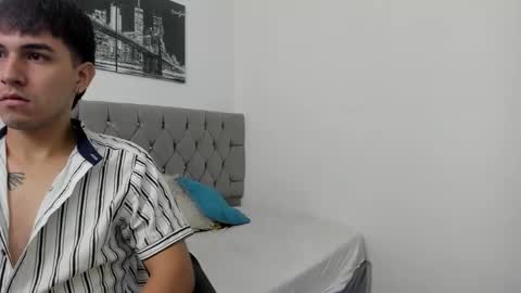 DERECK online show from 03.08.26