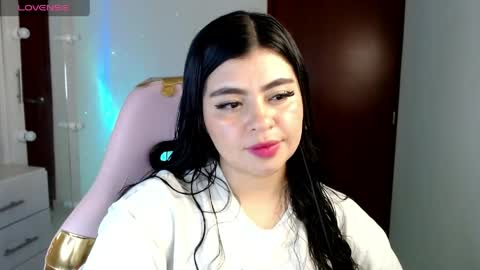 Snapshot of _aafrodita__ chatting on 04.17.26 Alexa online show from 04.17.26