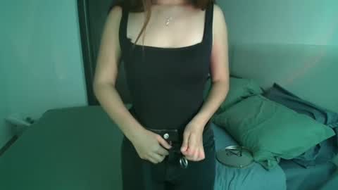 Snapshot of _abbyyyy_ chatting on 02.06.25 abby 3 online show from 02.06.25