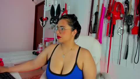 Adahara online show from 11.19.25