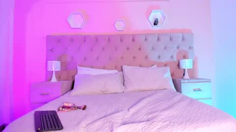 Agatha online show from 12.08.24