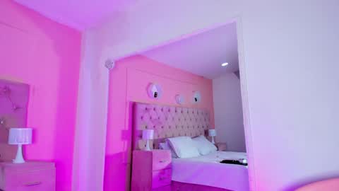 Agatha online show from 01.14.25