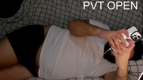 Snapshot of _alan_bear_ chatting on 03.03.25 Alan online show from 03.03.25