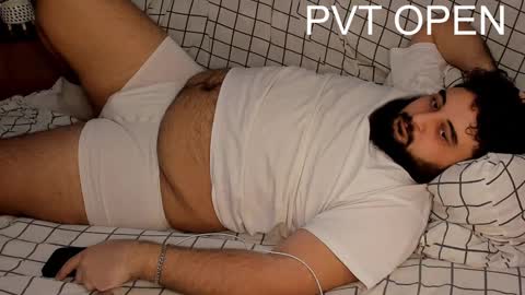 Snapshot of _alan_bear_ chatting on 03.05.25 Alan online show from 03.05.25