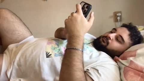 Snapshot of _alan_bear_ chatting on 09.13.25 Alan online show from 09.13.25