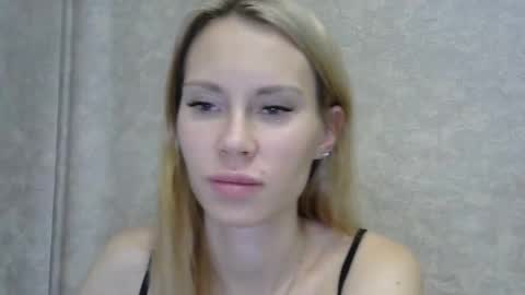 Snapshot of _alex1819 chatting on 11.28.25 _alex1819 online show from 11.28.25