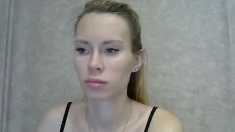 Snapshot of _alex1819 chatting on 12.16.25 _alex1819 online show from 12.16.25