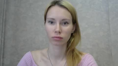 Snapshot of _alex1819 chatting on 05.18.26 _alex1819 online show from 05.18.26