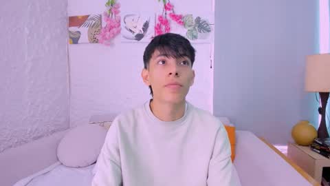 Snapshot of _alexandersawyer_ chatting on 10.27.25 Alexander online show from 10.27.25