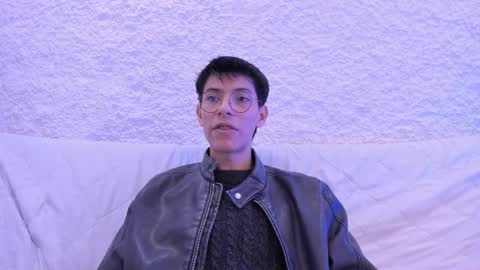 Snapshot of _alexandersawyer_ chatting on 12.05.25 Alexander online show from 12.05.25