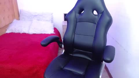 Snapshot of _alexandrajones chatting on 02.09.25 Alexandra online show from 02.09.25