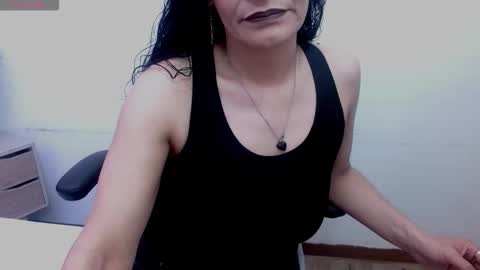 Snapshot of _alexandrajones chatting on 11.03.25 Alexandra online show from 11.03.25