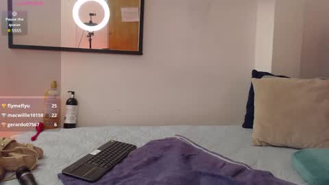 _alice_horny_ online show from 01.19.25