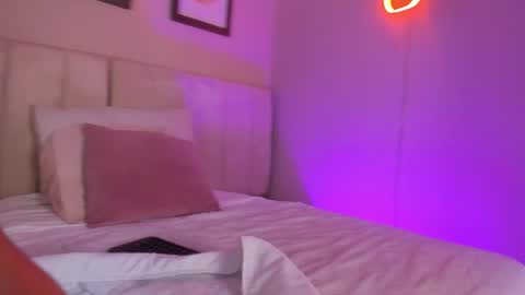 Snapshot of _alison_c chatting on 10.10.25 Hii I m Alison online show from 10.10.25