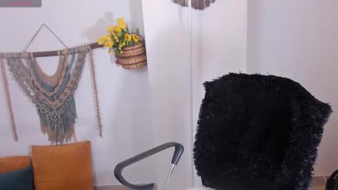 Ana Ruiz online show from 09.17.25