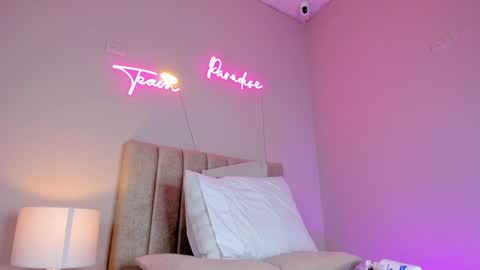 ngela  online show from 01.22.25