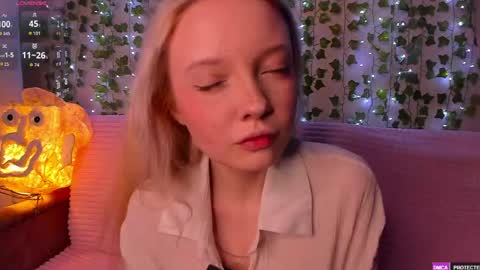 Snapshot of _angeldust_1 chatting on 05.18.26 Emily online show from 05.18.26