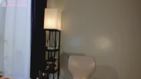 Snapshot of _ann1e_ chatting on 02.17.26 annie . online show from 02.17.26