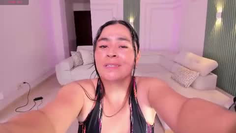 Snapshot of _anna_parker_ chatting on 07.17.26 Ana online show from 07.17.26