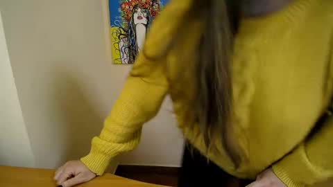 Anna online show from 01.15.25