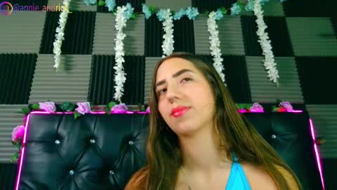 Annie Andrick online show from 02.03.26